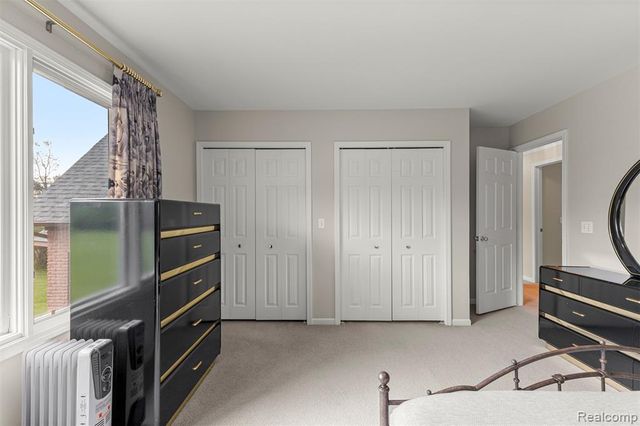 30060 Bristol Lane, Bingham Farms, MI 48025