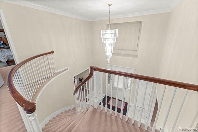 30060 Bristol Lane, Bingham Farms, MI 48025