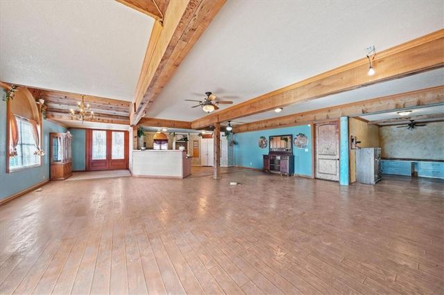 22599 Fall Leaf Drive, Linwood, KS 66052