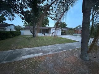 1912 W CLINTON STREET, Tampa, FL 33604