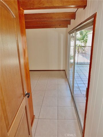 6336 California Avenue, Long Beach, CA 90805