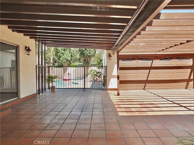 6336 California Avenue, Long Beach, CA 90805