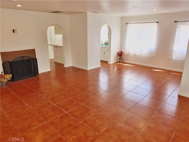 6336 California Avenue, Long Beach, CA 90805