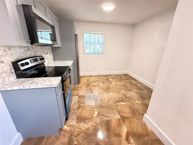 1824 NW 25th Ave, Fort Lauderdale, FL 33311