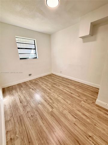 1824 NW 25th Ave, Fort Lauderdale, FL 33311