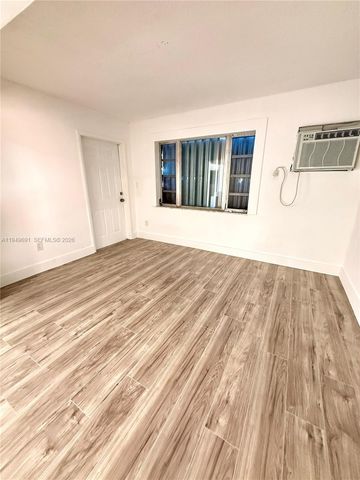 1824 NW 25th Ave, Fort Lauderdale, FL 33311