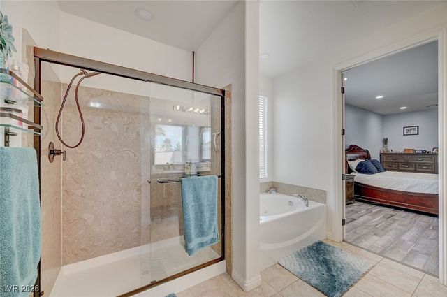 676 Suguaro Bluffs Street, Henderson, NV 89014