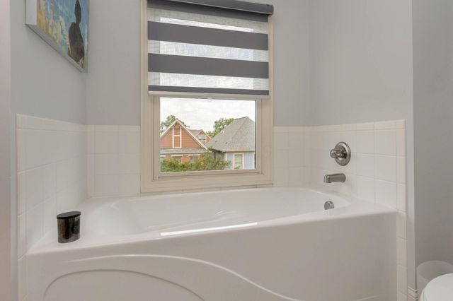 1058 Perry Street, Columbus, OH 43201