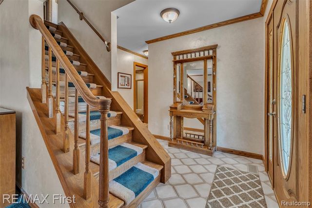 39083 Eastridge Drive, Clinton Township, MI 48038