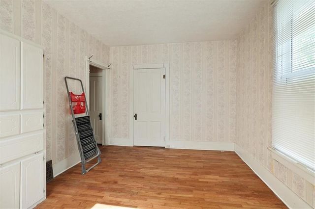 205 High Street, Platte City, MO 64079