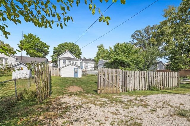 205 High Street, Platte City, MO 64079