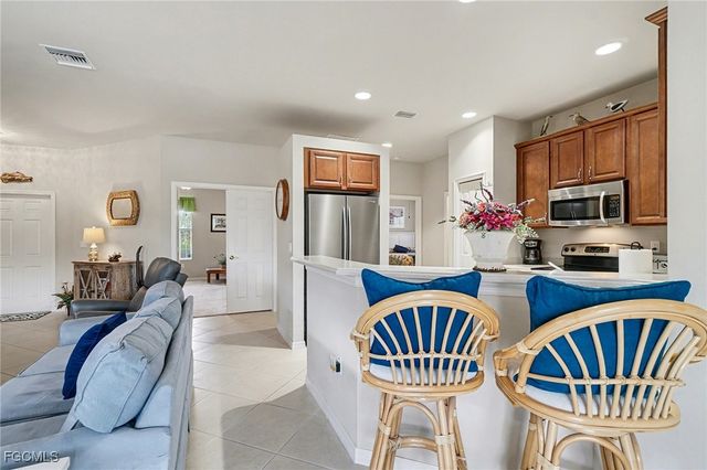 3464 Crosswater DR, North Fort Myers, FL 33917