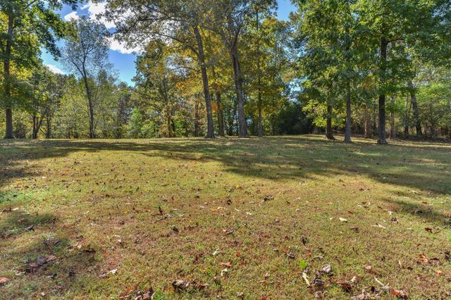 4503 TN Highway 47, Charlotte, TN 37036