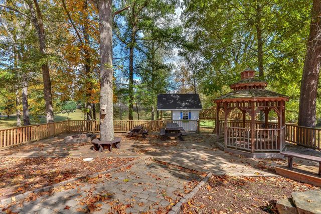 4503 TN Highway 47, Charlotte, TN 37036