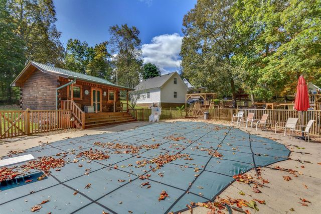 4503 TN Highway 47, Charlotte, TN 37036