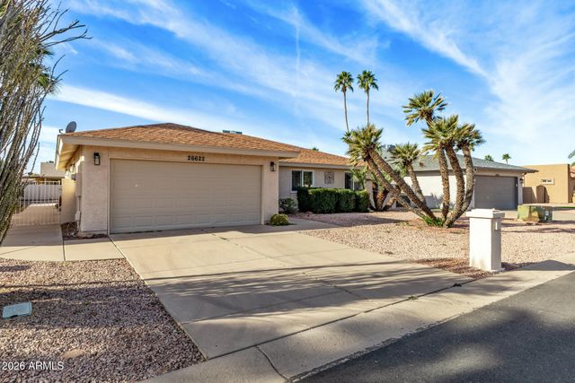 26622 S NEW TOWN Drive, Sun Lakes, AZ 85248