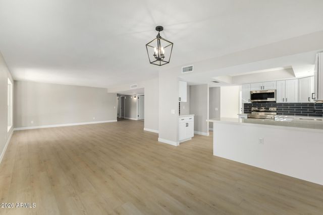 26622 S NEW TOWN Drive, Sun Lakes, AZ 85248
