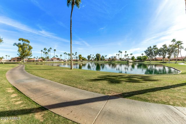 26622 S NEW TOWN Drive, Sun Lakes, AZ 85248