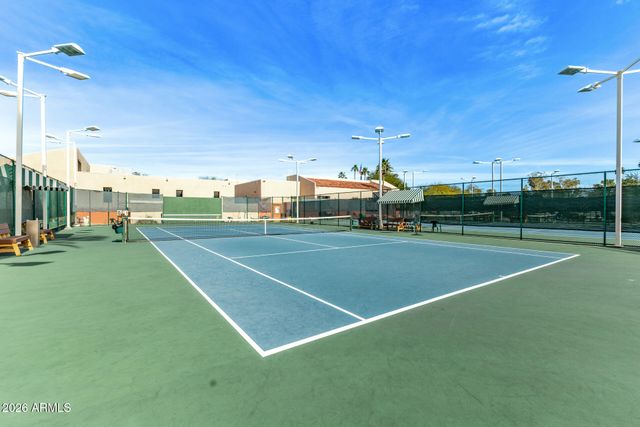 26622 S NEW TOWN Drive, Sun Lakes, AZ 85248