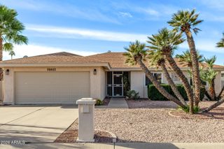 26622 S NEW TOWN Drive, Sun Lakes, AZ 85248