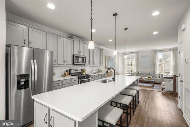 1016 FLESTER LN, Laurel, MD 20707