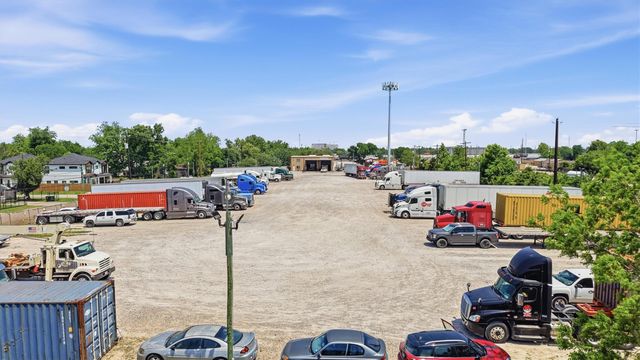 2510 Sakowitz Street, Houston, TX 77020