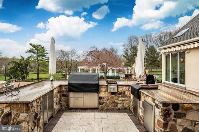 1265 GRENOBLE RD, Ivyland, PA 18974