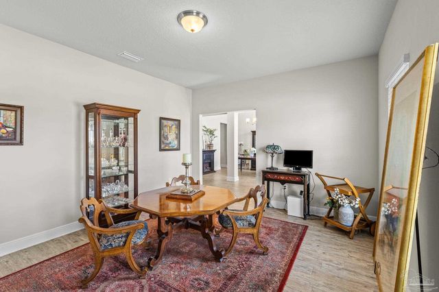 3582 Turquoise Dr, Navarre, FL 32566