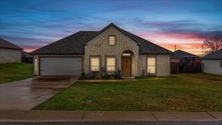 204 Nolan Farms Boulevard, Winona, TX 75792