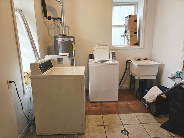 9041 S Burley Avenue, Chicago, IL 60617