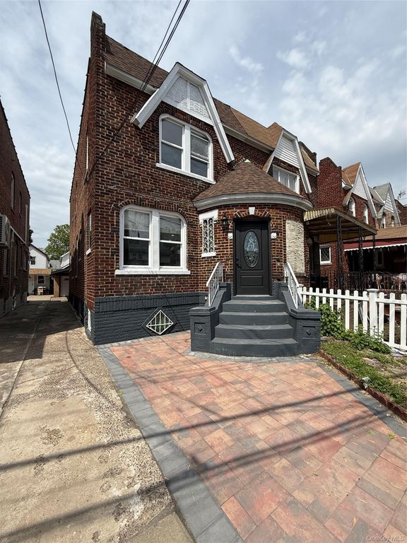11638 Lincoln Street, South Ozone Park, NY 11420
