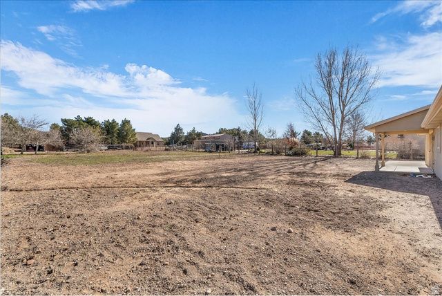 1190 N HORSEMANS PARK DR, Dammeron Valley, UT 84783