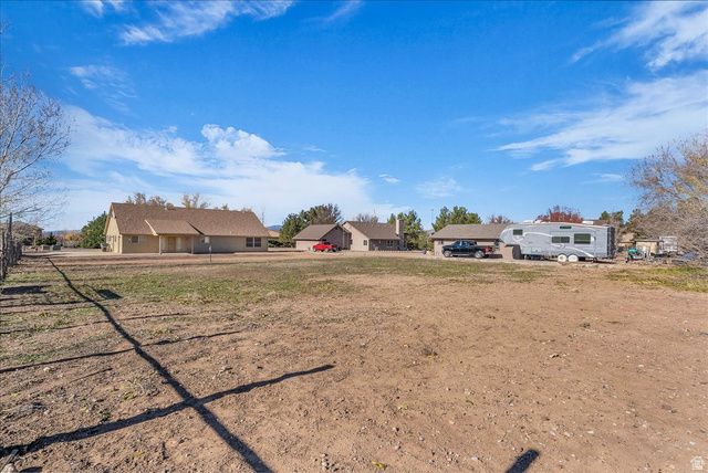 1190 N HORSEMANS PARK DR, Dammeron Valley, UT 84783