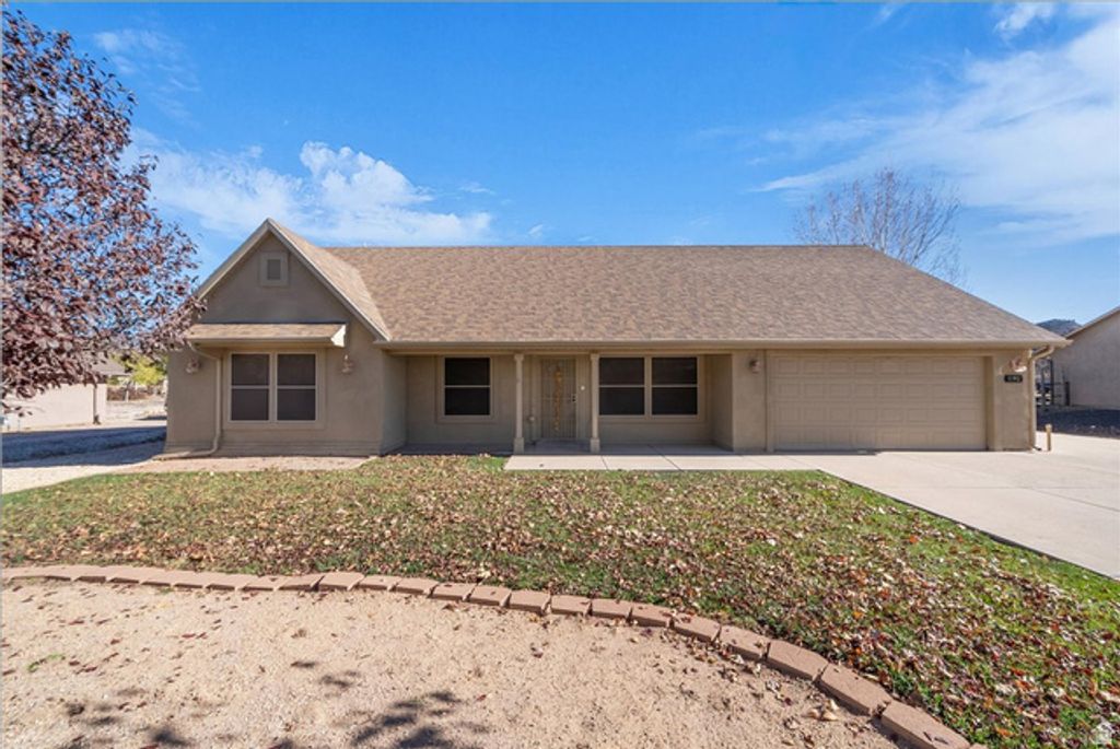 1190 N HORSEMANS PARK DR, Dammeron Valley, UT 84783