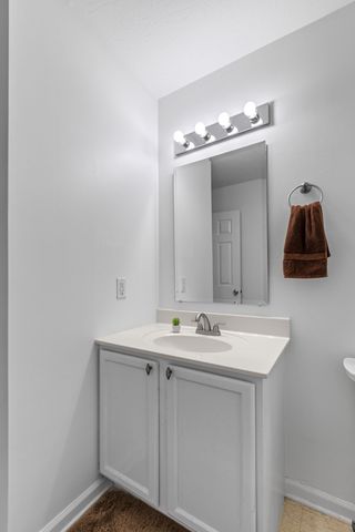 1086 Jason Cir, Ashland City, TN 37015