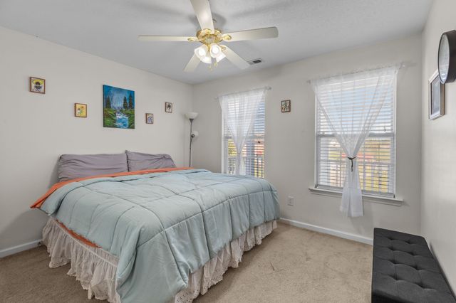 1086 Jason Cir, Ashland City, TN 37015