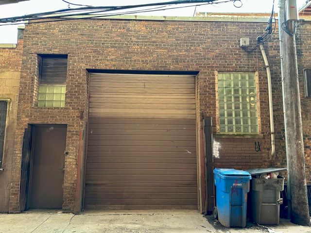 1906 N Milwaukee Avenue, Chicago, IL 60647