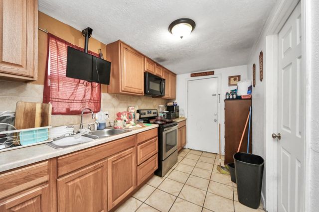 8227 Chadwick Street, Houston, TX 77029