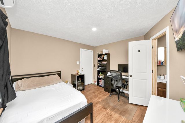 8227 Chadwick Street, Houston, TX 77029