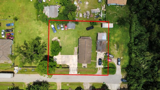 8227 Chadwick Street, Houston, TX 77029