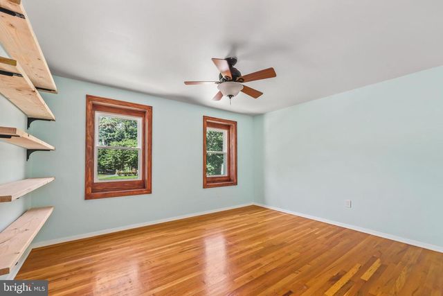 12301 CEDARWOOD CT, Woodbridge, VA 22192