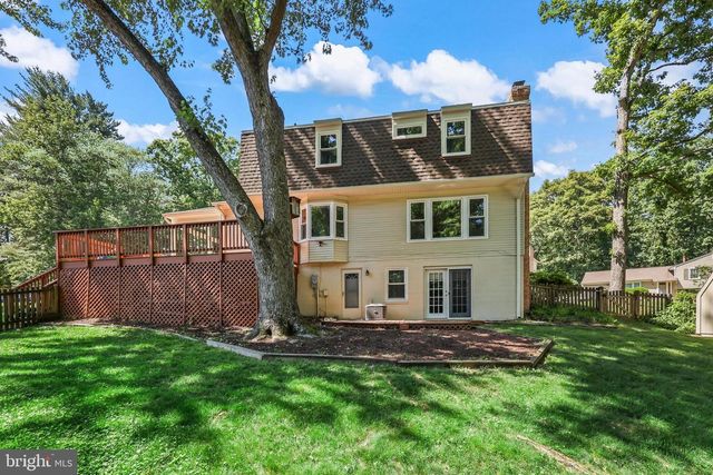 12301 CEDARWOOD CT, Woodbridge, VA 22192