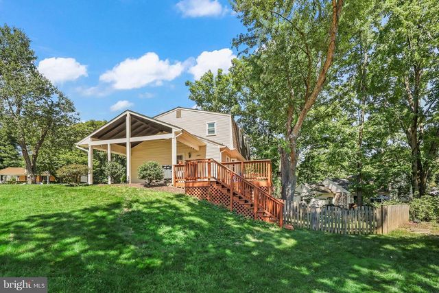 12301 CEDARWOOD CT, Woodbridge, VA 22192