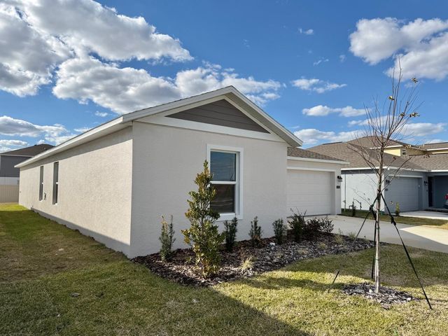 2122 CHRIS DRIVE, Winter Haven, FL 33884