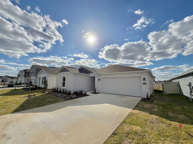 2122 CHRIS DRIVE, Winter Haven, FL 33884