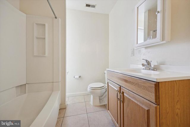 405 DERSTINE AVE, Lansdale, PA 19446