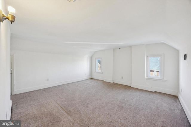 405 DERSTINE AVE, Lansdale, PA 19446