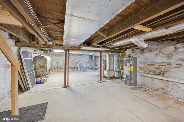 405 DERSTINE AVE, Lansdale, PA 19446