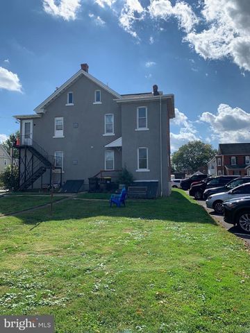 405 DERSTINE AVE, Lansdale, PA 19446