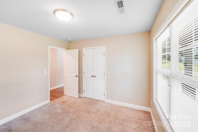 64 Hawthorne Street SW, Concord, NC 28027